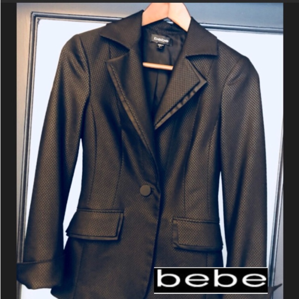 Impeccable BEBE Button Blazer
